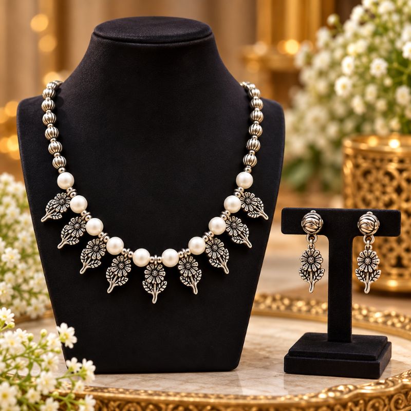 Oxidised Pearl Floral Necklace