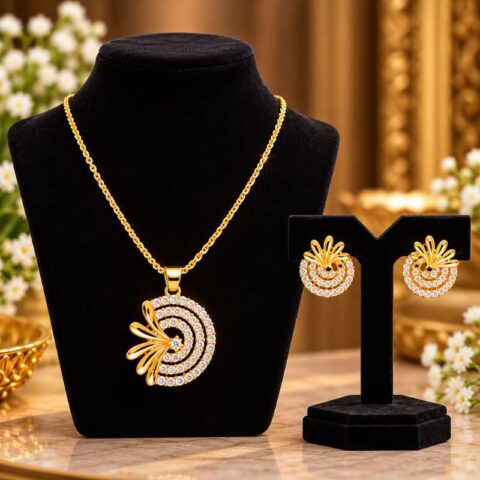 Elegant Gold-Tone Pendant Necklace Set